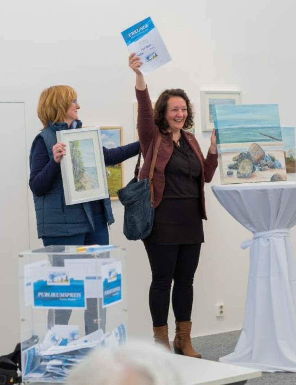 CB4A0405Ausstellungseröffnung-Plein-Air-Fotografie-Ulrike-Pawandenat-2017 CB4A0405Ausstellungseröffnung-Plein-Air-Fotografie-Ulrike-Pawandenat-2017